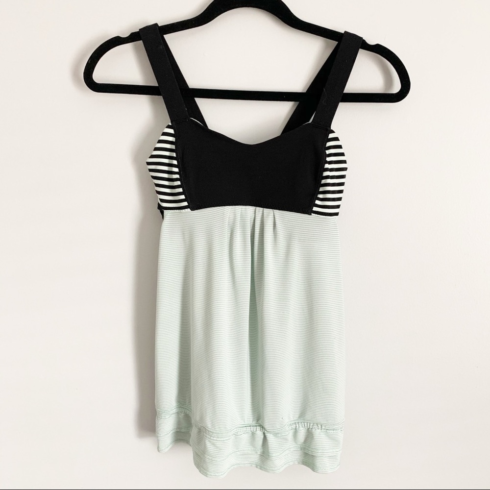 LULULEMON Restless Tank Mint Green Built In Bra 4
